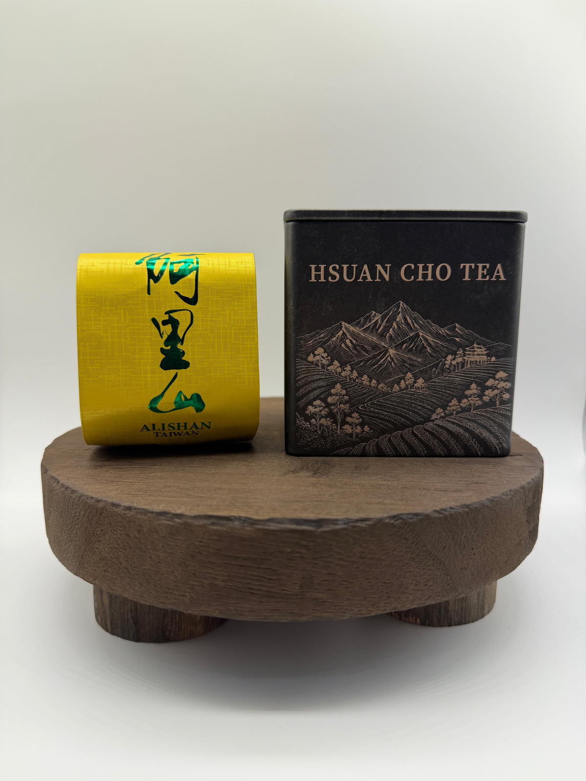 阿里山高山烏龍春茶 100G
晨曦森林芬芳
ALISHAN HIGH MOUNTAIN OOLONG SPRING TEA 100G
DAWN FOREST FRAGRANCE